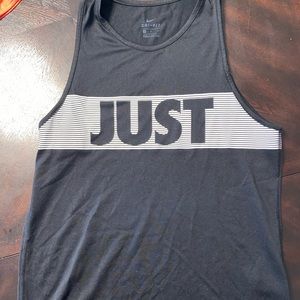 Nike tank